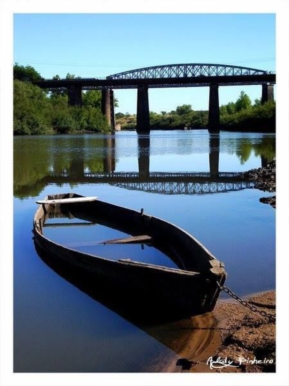 Ponte Borges de Medeiros sobre o Rio Ibirapuitã ao entardecer